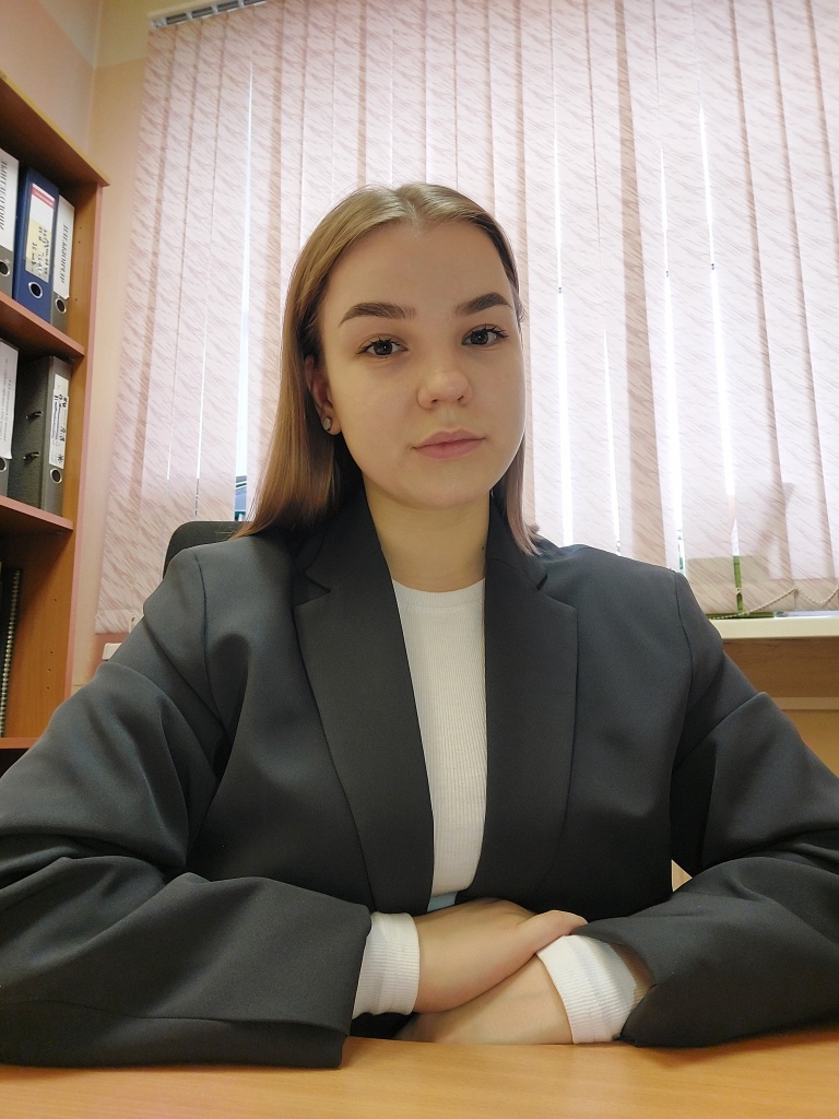 Попова Ксения Сергеевна.jpeg Попова Ксения Сергеевна.jpeg